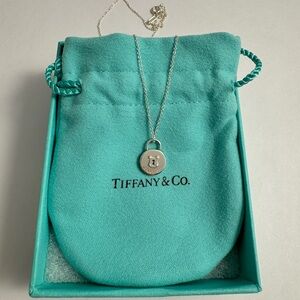 100% Authentic Tiffany & Co. Sterling Silver Mini Round Padlock Lock Necklace 16